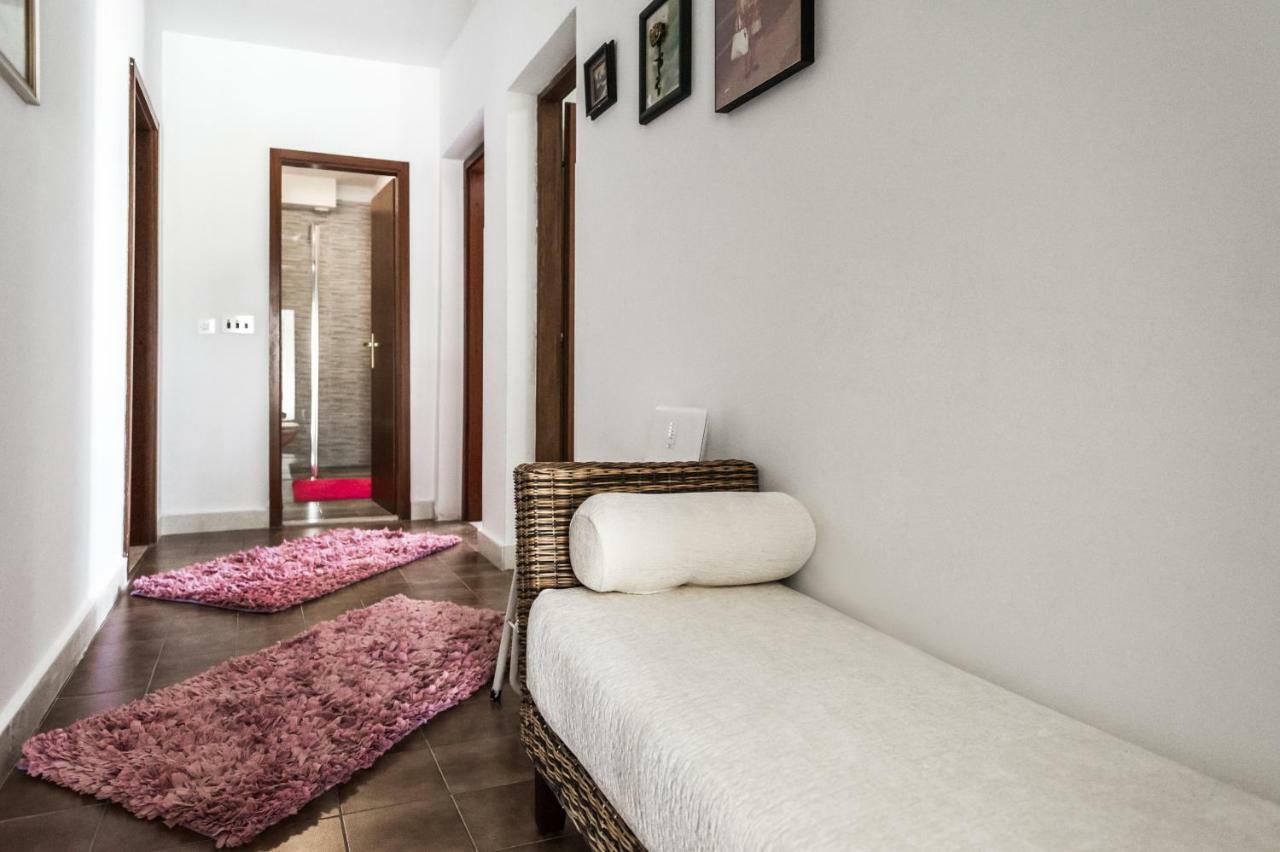 Great View Apartment Sutivan Luaran gambar